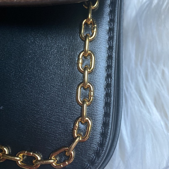 Louis Vuitton bag - Picture 13 of 17